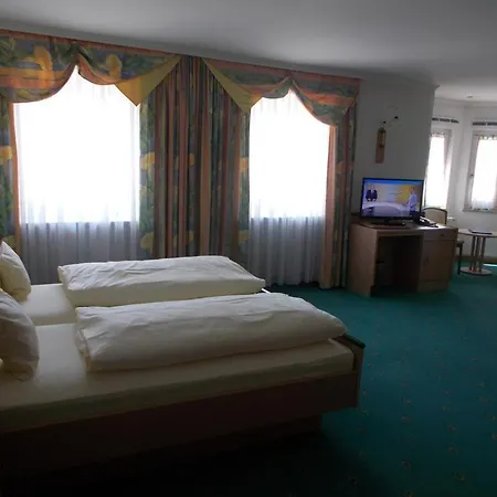 Hotel Stark *