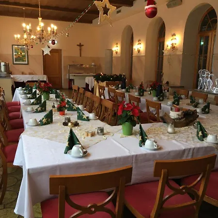 Szálloda Hotel Stark *